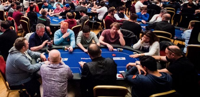 Лимпер в покере: дилетант или мастер