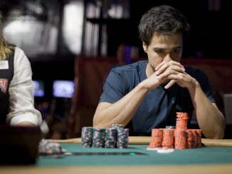 Покер для начинающих: как играть, где регистрироваться, что изучать