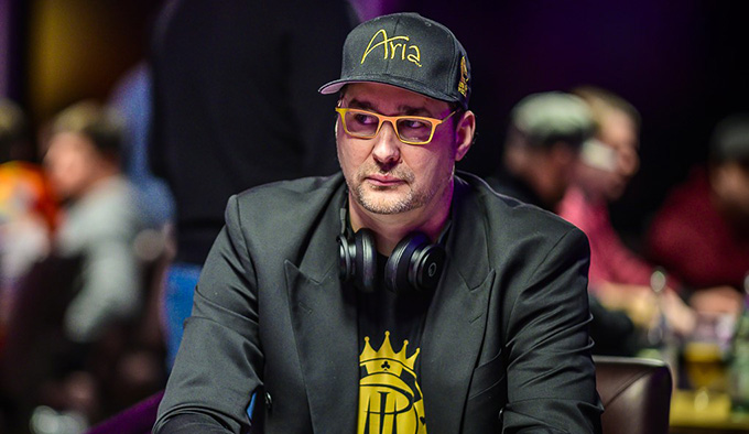 Фил Хельмут