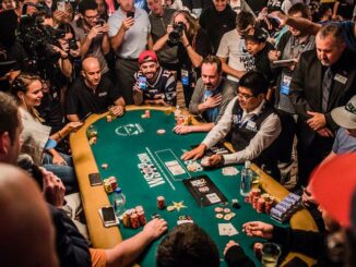 Отличия «живых» и онлайновых турниров по покеру